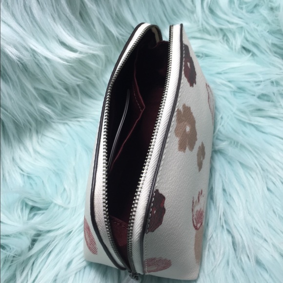 Cosmetic Case 17 With Halftone Floral Print - Picture 7 of 8